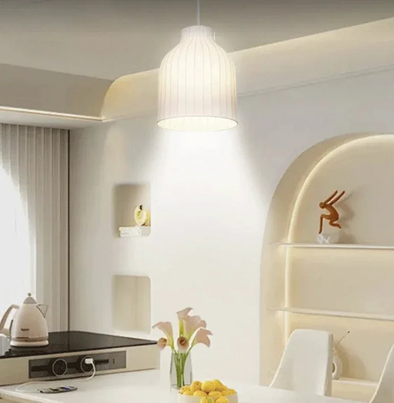 Lampadario a forma di lanterna in tessuto bianco stile nordico con attacco E27 per sala da pranzo