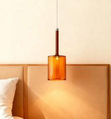 Lampadario a bottiglie in vetro con altezza regolabile da comodino luce calda