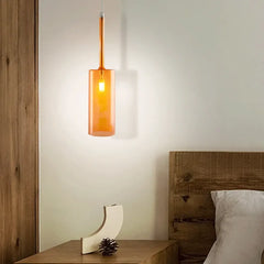 Lampadario a bottiglie in vetro con altezza regolabile da comodino luce calda