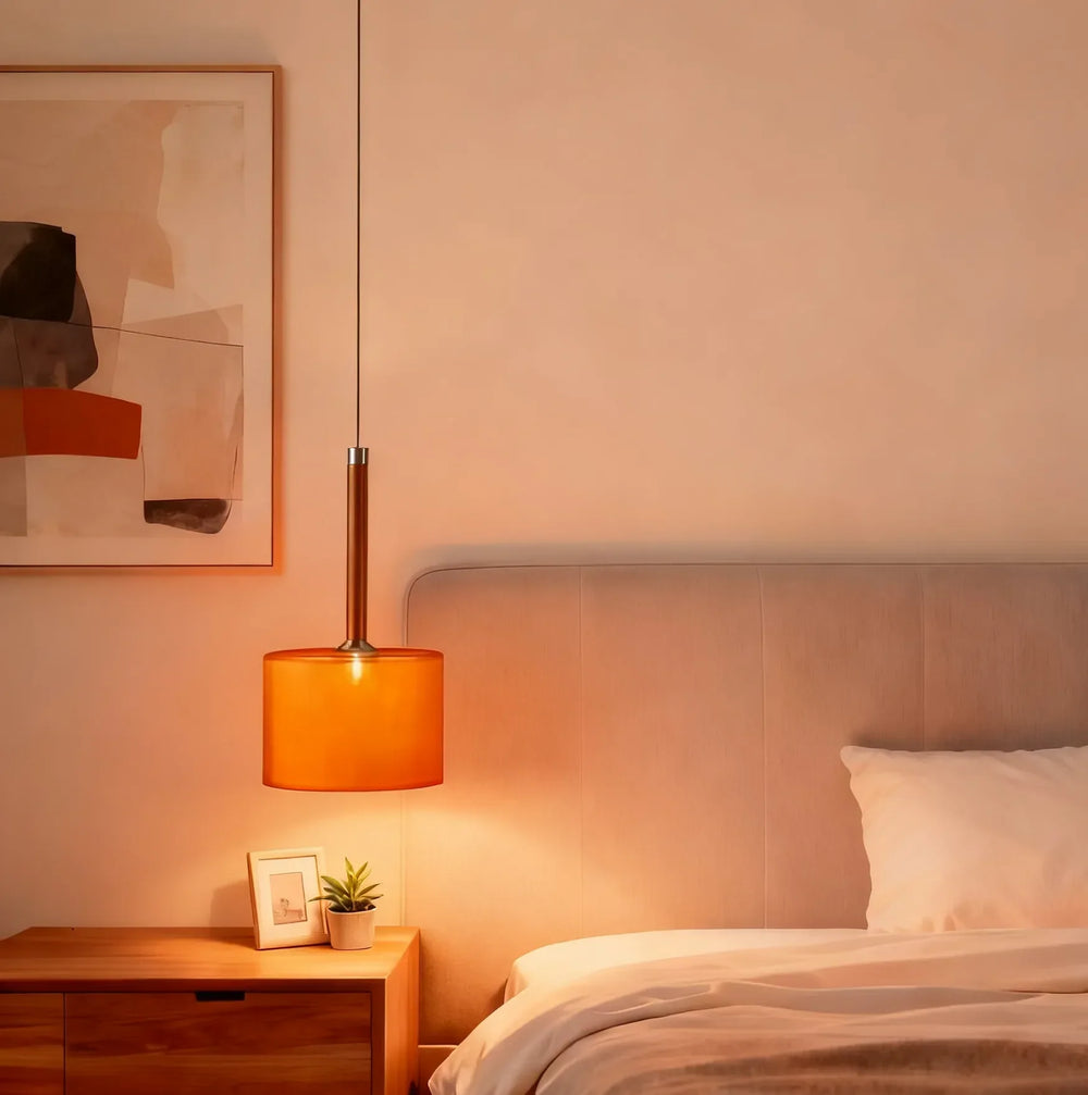 Lampadario a bottiglie in vetro con altezza regolabile da comodino luce calda