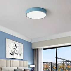 Plafoniera rotonda LED dimmerabile dal design minimal per camera da letto
