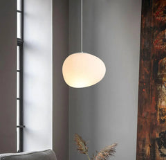 Lampadario a sfere bianche stile nordico per sala da pranzo