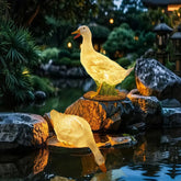 Lampada decorativa da giardino a forma di oca con pannello solare esterno e LED