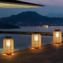 Lanterna solare da pavimento cilindrica in stile boho per balcone