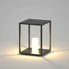 Lanterna da pavimento minimal LED solare con struttura aperta nera per terrazzo