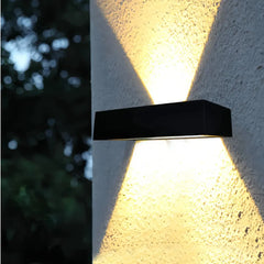Applique LED solare da parete per esterno ad alta luminosità dal design minimalista rettangolare