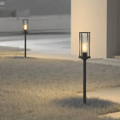 Paletto luminoso da esterno con struttura a lanterna dal design contemporaneo