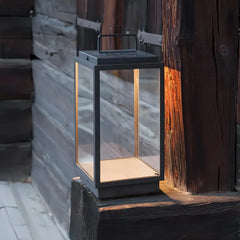 Lanterna da pavimento minimal a LED in vetro trasparente per terrazzo