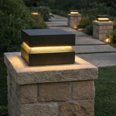 Lampada solare LED per pilastri esterni in metallo nero quadrata stile moderno per giardino