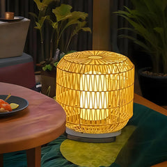 Lanterna da esterno solare LED in rattan naturale forma cilindrica per terrazzo