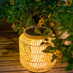 Lanterna da esterno solare LED in rattan naturale forma cilindrica per terrazzo
