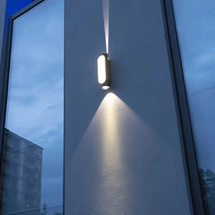 Applique esterna moderna a LED con tripla emissione luminosa nera per portico