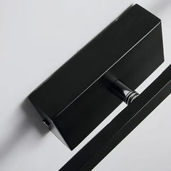 Applique LED orientabile in metallo dal design lineare dimmerabile per soggiorno