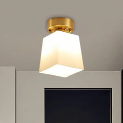Plafoniera da corridoio stile mid-century dimmerabile in ottone e vetro opale