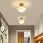 Plafoniera da corridoio stile mid-century dimmerabile in ottone e vetro opale