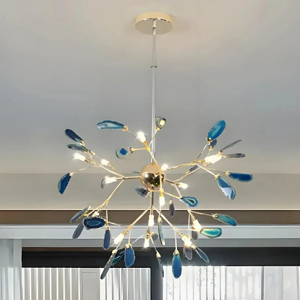 Lampadario sputnik colorato dal design moderno con elementi in agata per soggiorno
