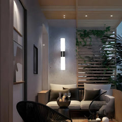 Applique LED da bagno con diffusore tubolare in vetro dimmerabile IP44