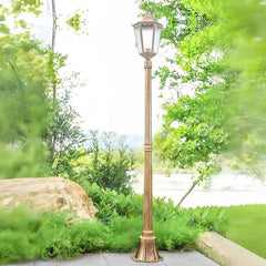Lampione classico da giardino stile lanterna in vetro satinato con palo alto