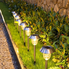 Paletto LED solare da giardino in acciaio inox dal design minimalista