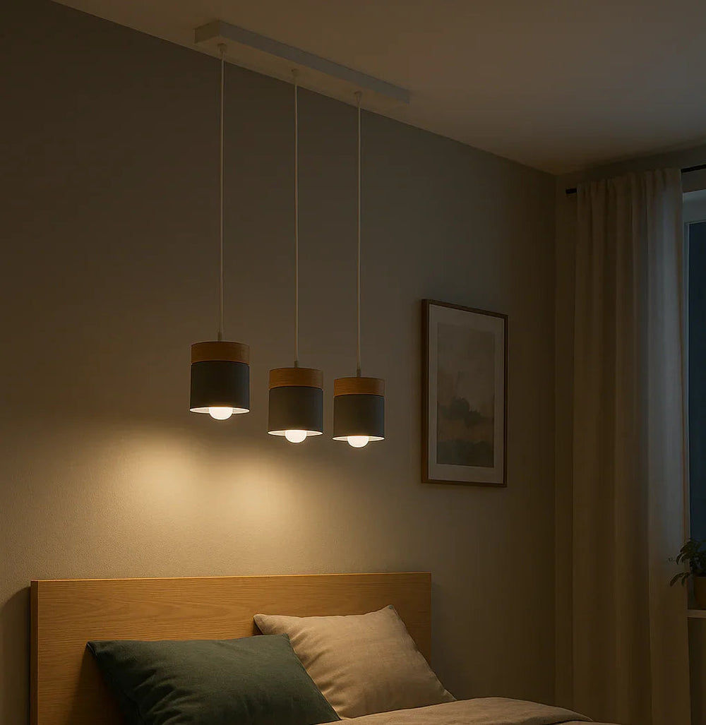 Lampadario cilindrico con base in legno dal design nordico per la sala da pranzo