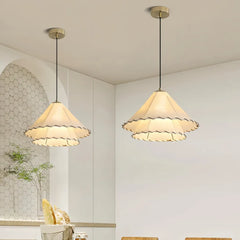 Lampada a sospensione con paralume in tessuto plissettato dimmerabile dalla forma a cascata in stile retrò per sala da pranzo