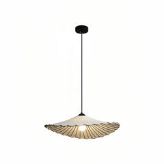 Lampada a sospensione in tessuto dimmerabile dalla forma ondulata per sala da pranzo