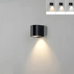 Applique da esterno monodirezionale LED nero opaco in stile minimal per ingresso
