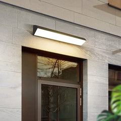 Applique esterno sopra porta lunga LED moderno nero
