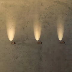 Applique per facciata esterna LED dal design minimal con fascio luminoso