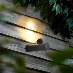 Applique per facciata esterna LED dal design minimal con fascio luminoso