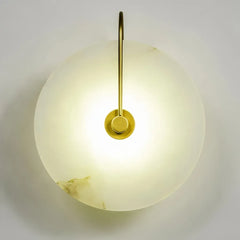 Applique da parete rotonda in alabastro dal design contemporaneo per soggiorno