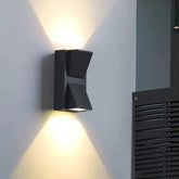 Applique da esterno moderne di design geometrico a LED con effetto luminoso per balcone