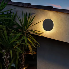 Applique da esterno rotonde a LED in metallo dal design minimalista
