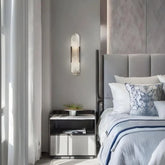 Applique moderna per camera da letto in alabastro spagnolo dalla forma ovale