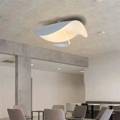 Plafoniera moderna contemporanea per soggiorno dal design curvo con LED dimmerabile