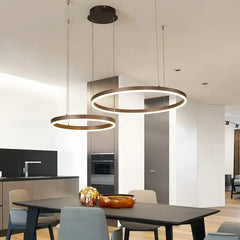 Lampadario LED a cerchi multipli dimmerabile in metallo dal design moderno per soggiorno