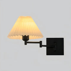 Applique anni 50 con braccio orientabile e paralume in tessuto per camera da letto