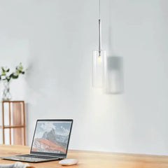 Lampadario a bottiglie in vetro con altezza regolabile da comodino luce calda