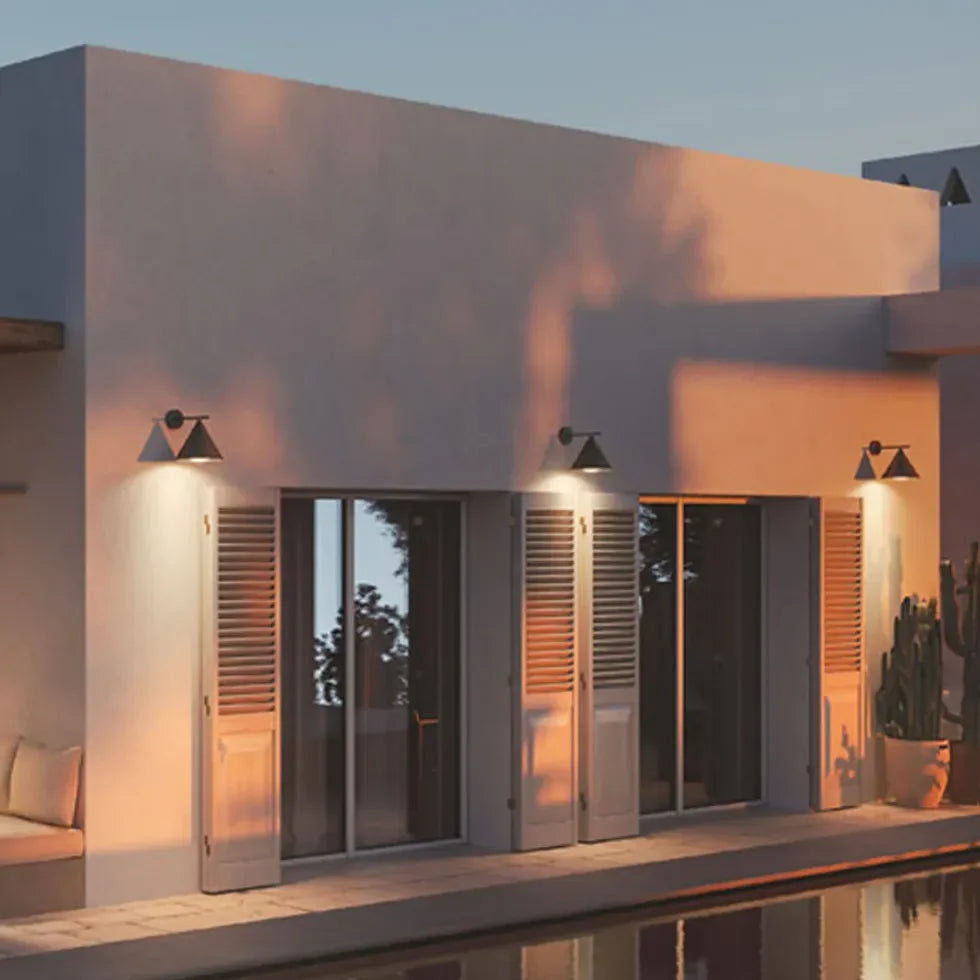 Applique da esterno antiche in metallo LED forma cono