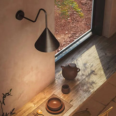 Applique da esterno antiche in metallo LED forma cono