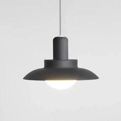 Lampadario Esterno in Stile Industriale a Forma di Ombrello