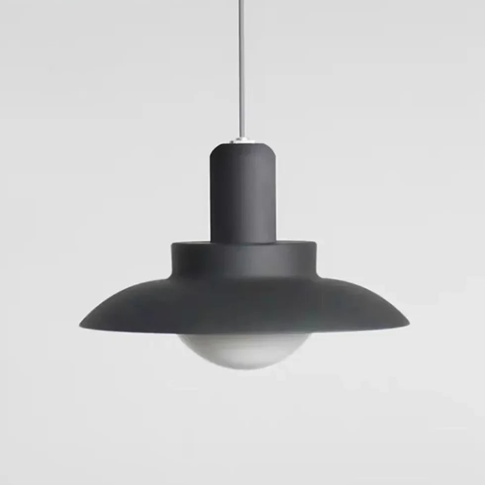 Lampadario Esterno in Stile Industriale a Forma di Ombrello