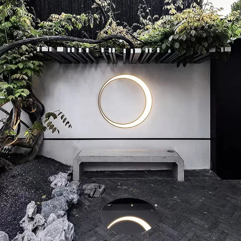 Applique da esterno design ad anello a forma di luna stile moderno LED in metallo