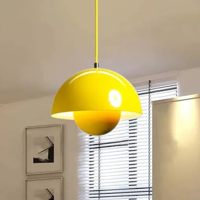 Lampadario a cupola in metallo a doppio guscio stile scandinavo per sala da pranzo