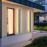 Applique da esterno moderno lineare LED in metallo nero