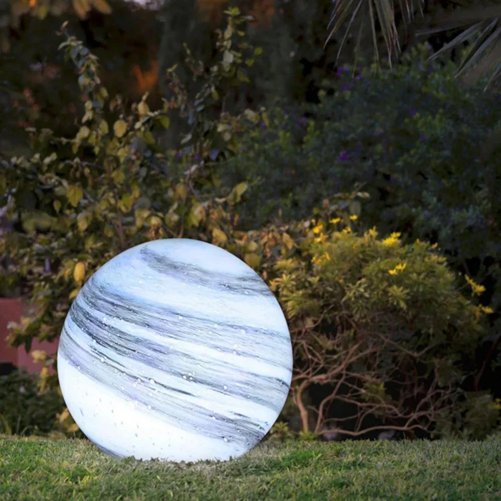 Luce decorativa da esterno a forma di luna con LED solare stile moderno per giardino