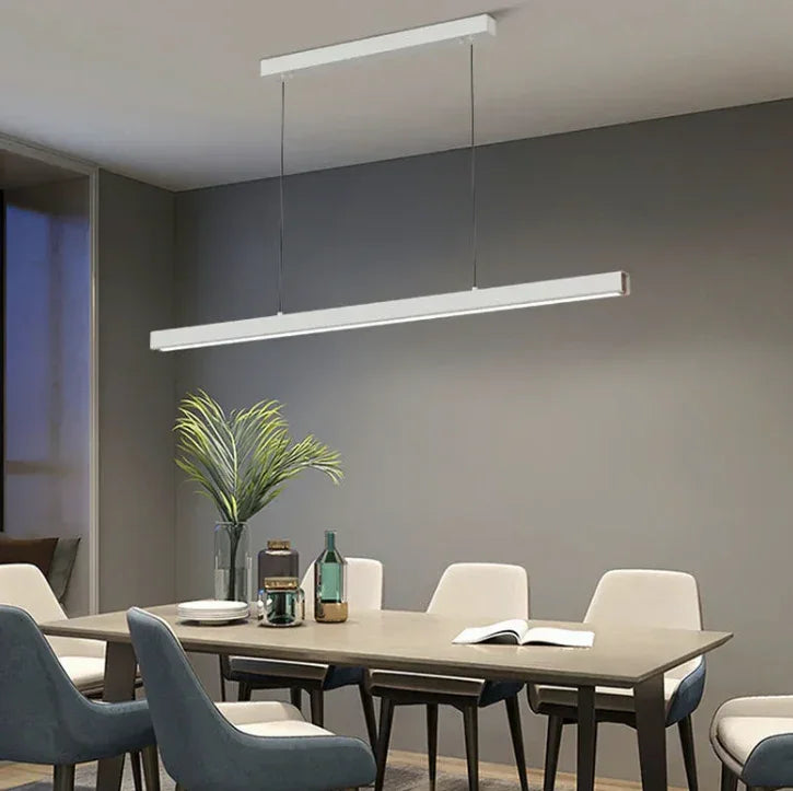 Lampadario a sospensione lineare LED dimmerabile dal design moderno per sala pranzo