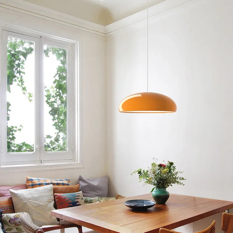 Lampadario a sospensione a cupola moderno in metallo per sala da pranzo