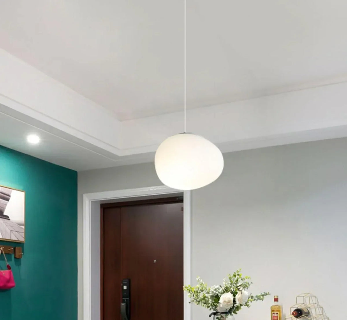 Lampadario a sfere bianche stile nordico per sala da pranzo