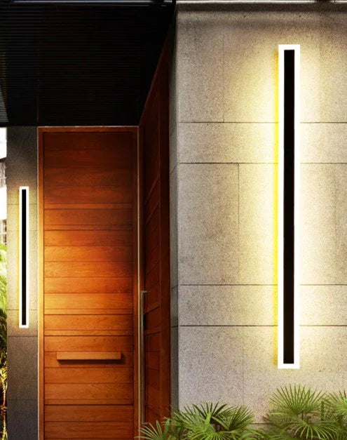 Applique barra LED da esterno a emissione luminosa perimetrale con sensore di movimento